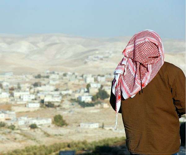Red Crescent says Israeli army gunfire wounds five in West Bank