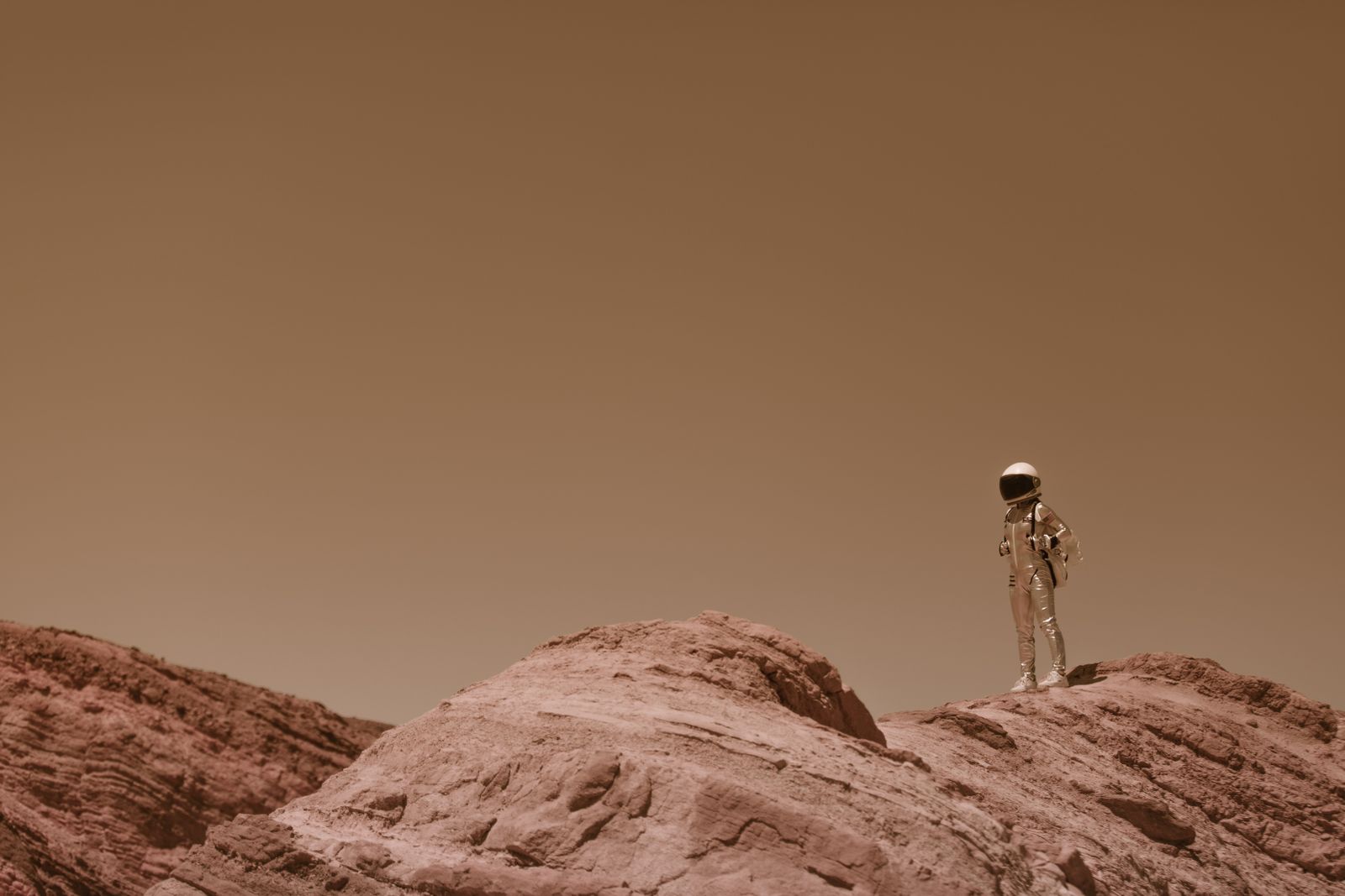 How does a moon in the outer solar system run an Earth-like weather cycle with rain, rivers, and seasonal lakes, using liquid methane instead of water at temperatures near minus 180 degrees Celsius?